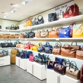 Vue intérieur du magasin 2